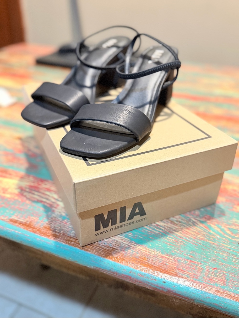 MIA Black Minimalist Strappy Block Heel Sandals